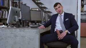 menatplay: Banging Over the Desk Break