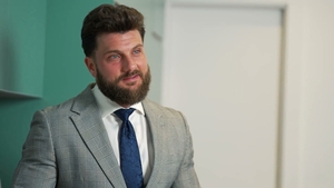 menatplay: Walking through with a hard on