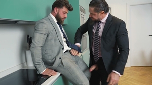 menatplay: Walking through with a hard on