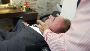 menatplay: A Bearded Frenzy at the Shop