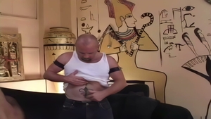 Bear and Pharaohs' X-Rated Affair
