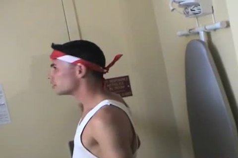 Latino thug sucks weenie and receives banged