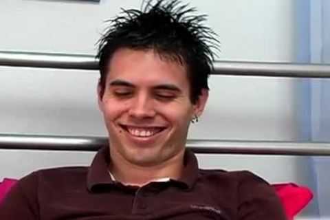 twink receives interviewed tthis chabn jerks it off unprotected