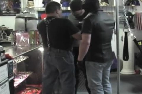 Butch chubby white bears with masks sucking dick