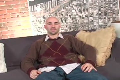 Bald charmingty wanks his wiener