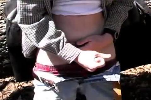 whorety twink jerks off on a tree